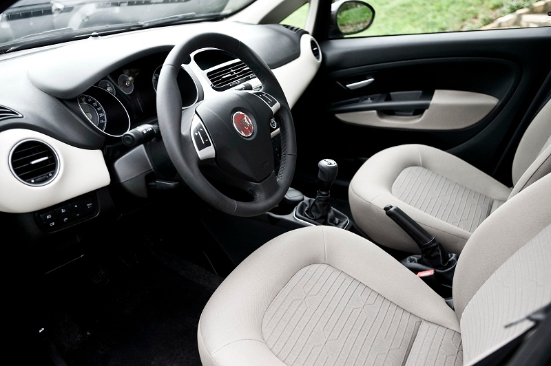Eπιστρέφει ανανεωμένο το Fiat Linea (photos)