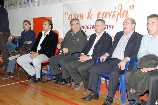 ΠΑΟΚ: Η επίσκεψη στη Νάουσα (video+photos)