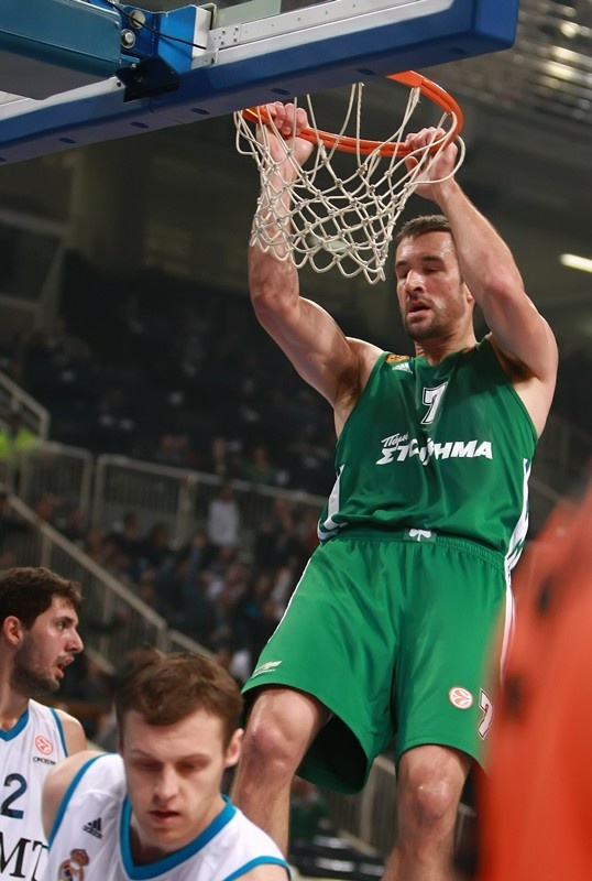 Παναθηναϊκός: Πήρε στέμμα και... σκαλπ της Ρεάλ! (photos+video)