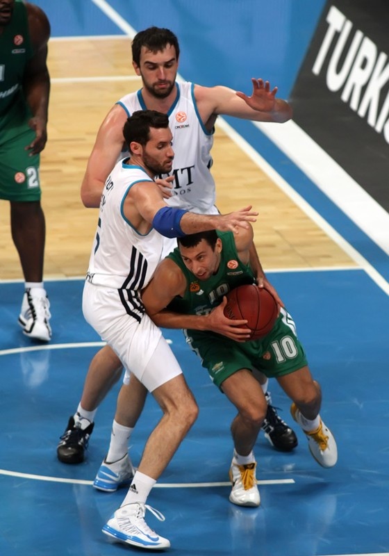 Παναθηναϊκός: Πήρε στέμμα και... σκαλπ της Ρεάλ! (photos+video)