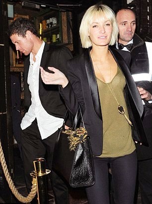 Η… κατηφόρα του Μπριτζ (photos)