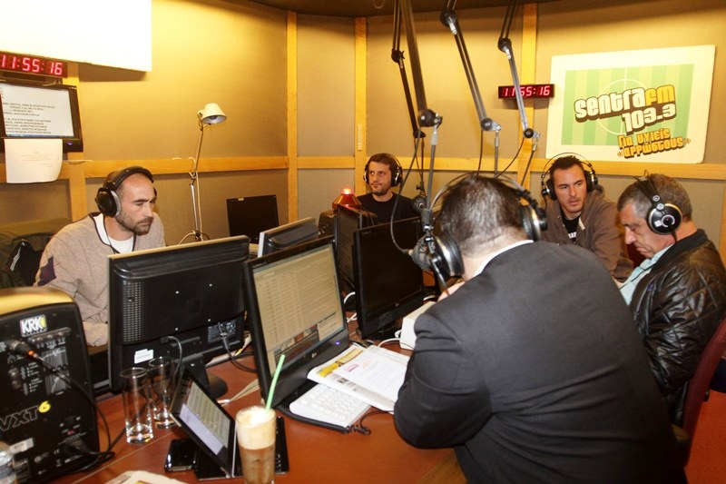Σάντος: «Εγώ παίρνω τις αποφάσεις στην Εθνική» (photos)