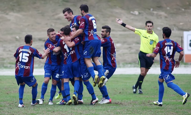 Χαμόγελα για Τύρναβο, 3-1 το Βατανιακό (photos)