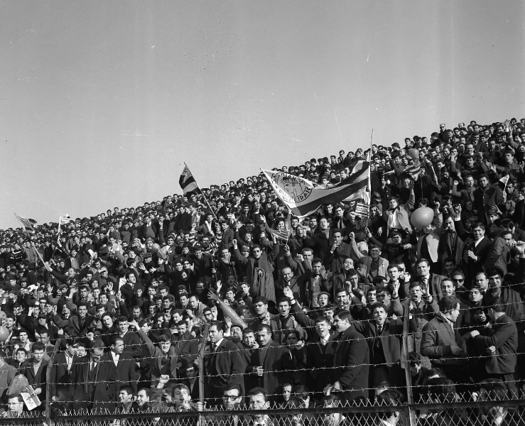 Ρετρό ιστορίες: ΠΑΟΚ – Ολυμπιακός, ένα ντέρμπι με… παρελθόν (photos+videos)