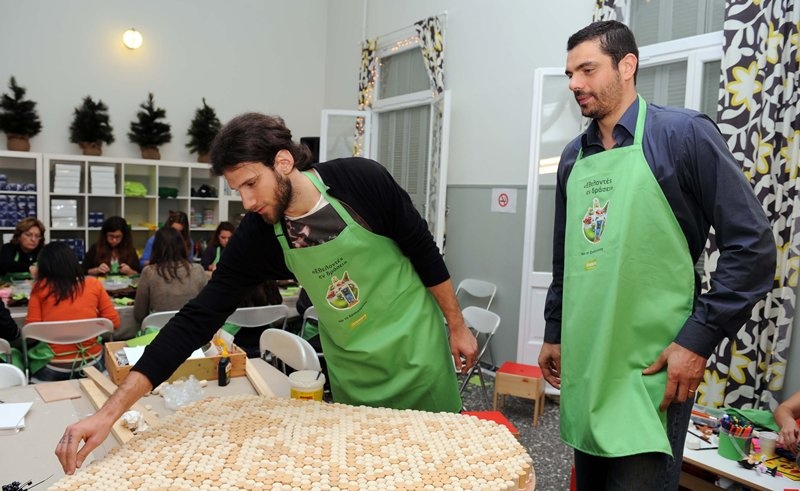 Παναθηναϊκός: Εθελοντές στο ΚΥΑΔΑ οι Τσαρτσαρής και Γιαννόπουλος (photos)