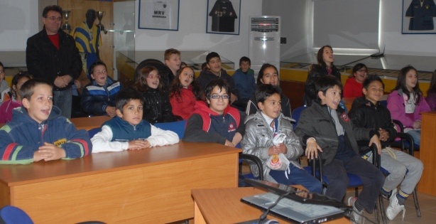 Αστέρας Τρίπολης: Επίσκεψη του 6ου Δημοτικού (photos)