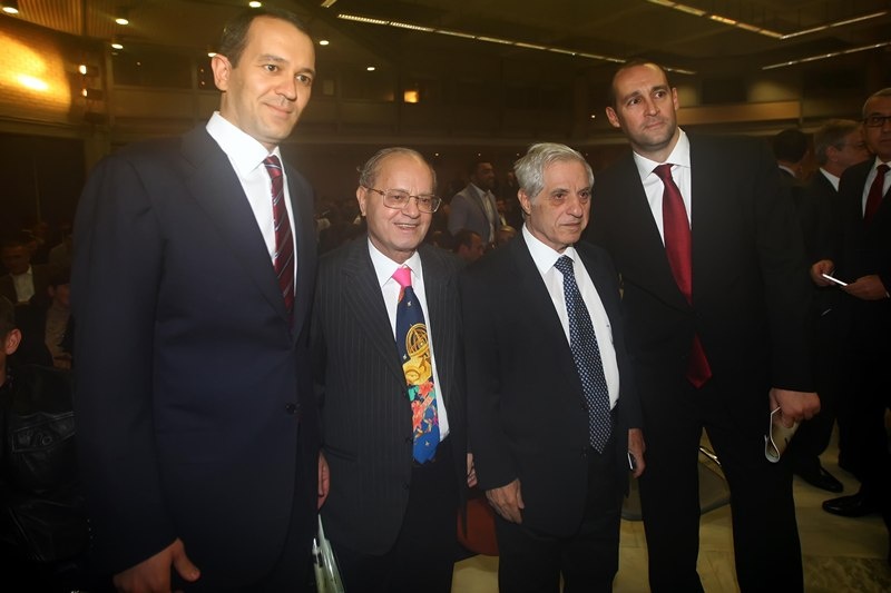 ΠΣΑΤ: Λάμψη αστέρων από τους κορυφαίους του 2012 (photos)