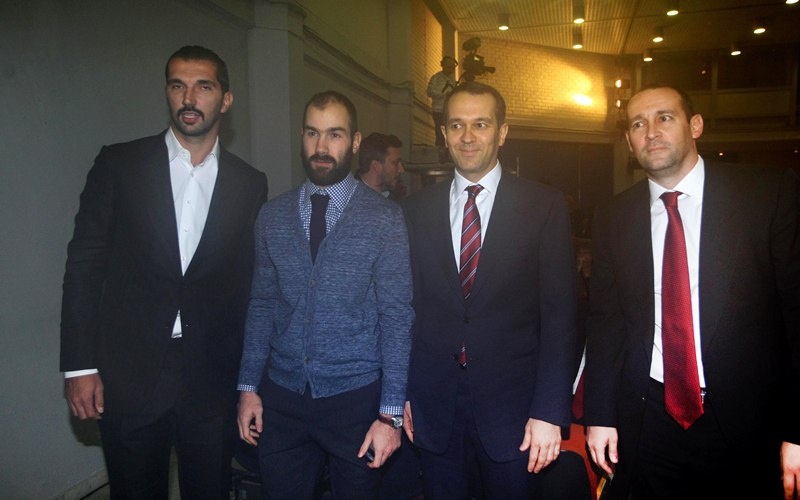 ΠΣΑΤ: Λάμψη αστέρων από τους κορυφαίους του 2012 (photos)