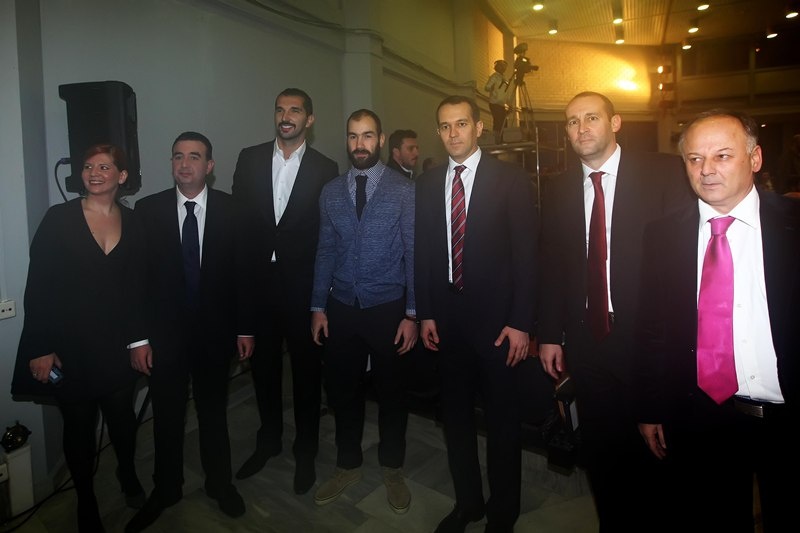 ΠΣΑΤ: Λάμψη αστέρων από τους κορυφαίους του 2012 (photos)