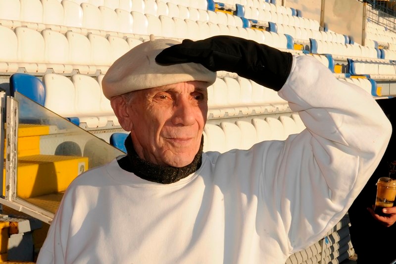 Σε φόρμα οι παλαίμαχοι του Ολυμπιακού, 5-2 τον Απόλλωνα (photos)!