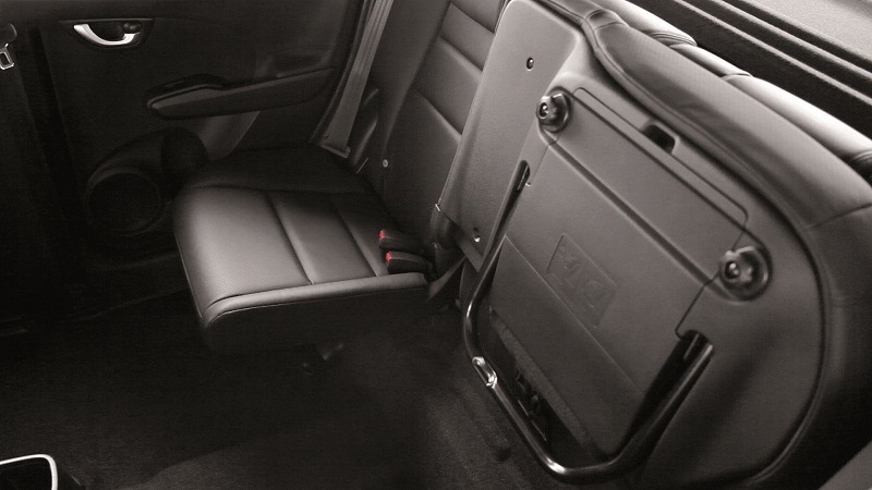 Honda Jazz Hybrid (photos)