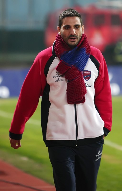 Νίκησε τον Πανιώνιο (2-1) και τα... δοκάρια ο Ολυμπιακός (photos)