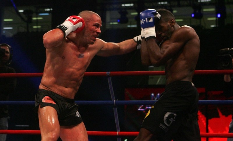 Κ-1 World Max 2012: «Γίγαντας» ο Ζαμπίδης (videos+photos)