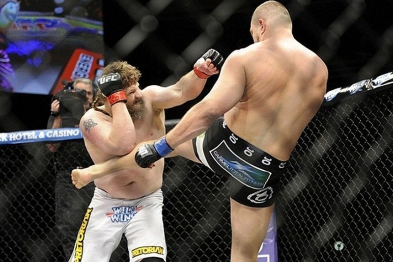 TUF Finale 16: Ισοπέδωσε και… έφυγε ο Nelson (videos+photos)