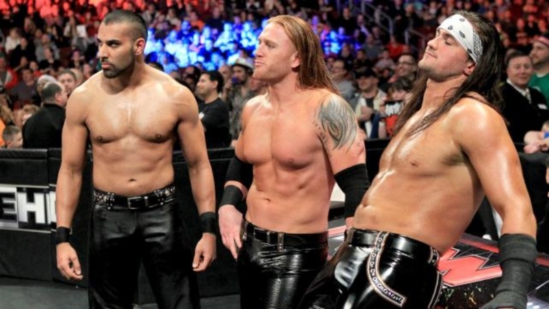 Raw SuperShow: Επέστρεψε στο WWE o Ric Flair (photos+videos)