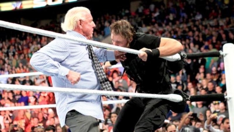 Raw SuperShow: Επέστρεψε στο WWE o Ric Flair (photos+videos)