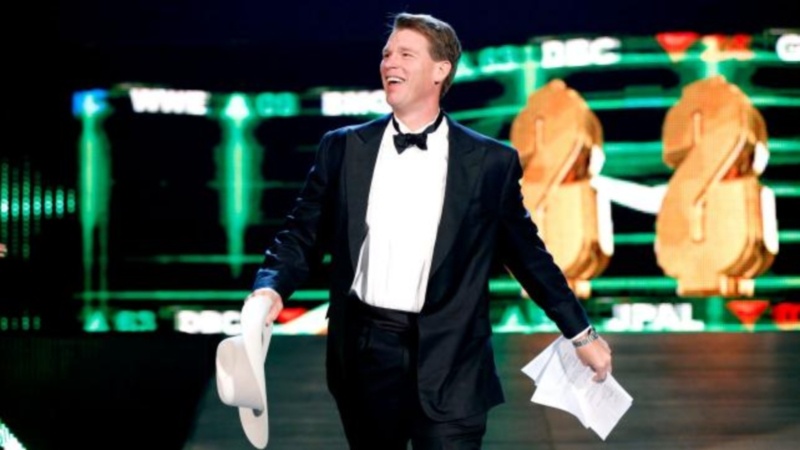 Raw SuperShow: Επέστρεψε στο WWE o Ric Flair (photos+videos)