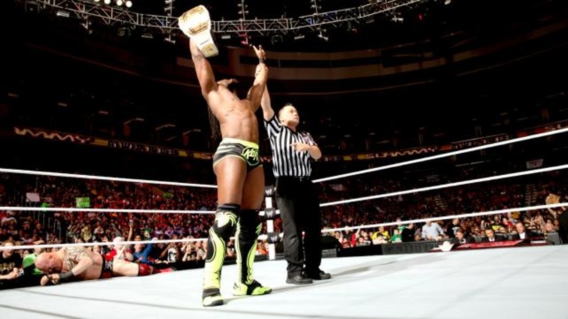 Raw SuperShow: Επέστρεψε στο WWE o Ric Flair (photos+videos)