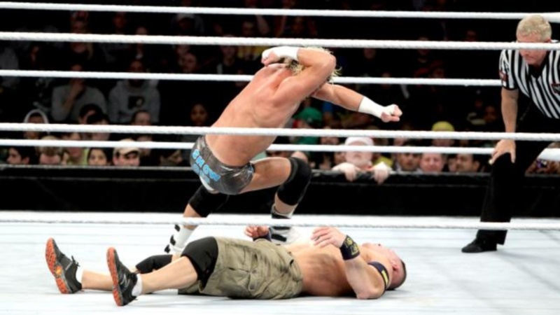 Raw SuperShow: Επέστρεψε στο WWE o Ric Flair (photos+videos)