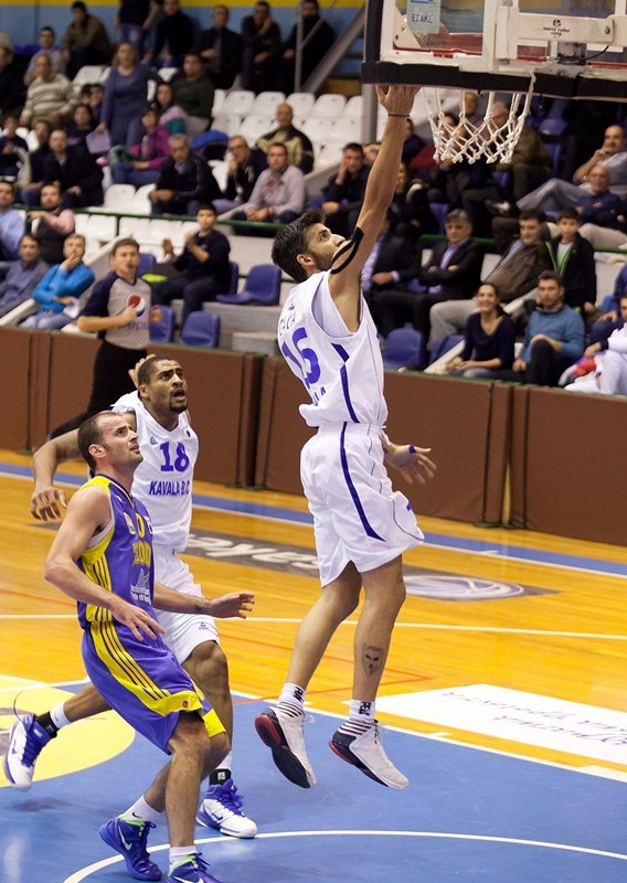 Καβάλα: Σούπερ ανατροπή! (photos)