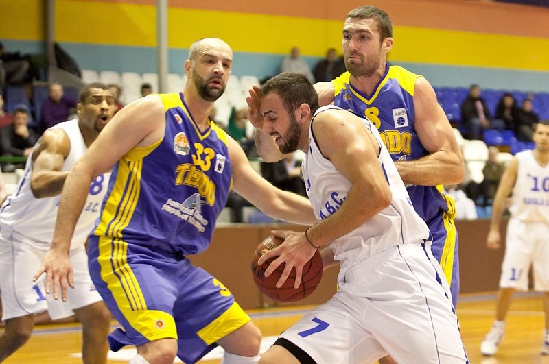 Καβάλα: Σούπερ ανατροπή! (photos)