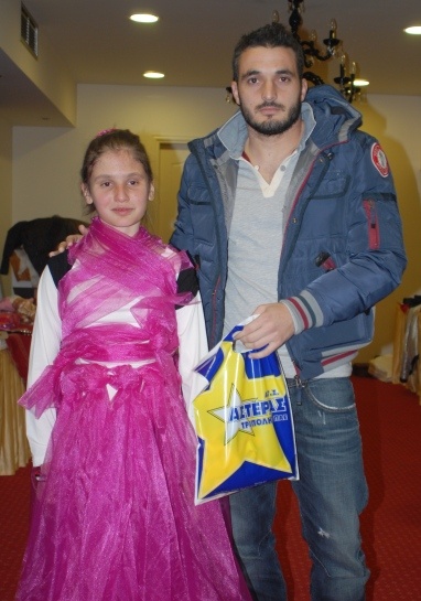 Στο Ειδικό Σχολείο Κάψια ο Αστέρας (photos)