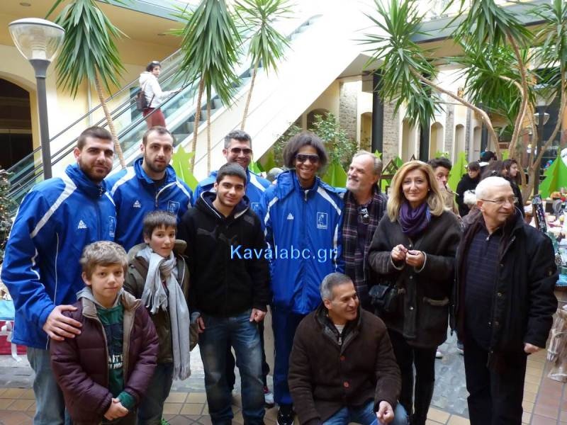 Καβάλα: Κοντά στα παιδιά (video+photos)