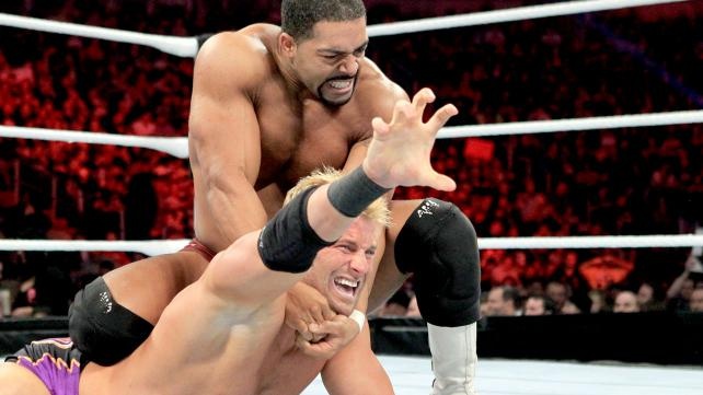 Raw SuperShow: Μετωπική για τον Άγιο Βασίλη! (photos+videos)