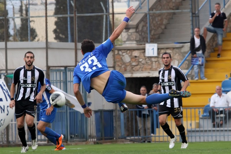 Μανιάς στο Onsports: «Αξίζει Super League ο Απόλλων» (photos)