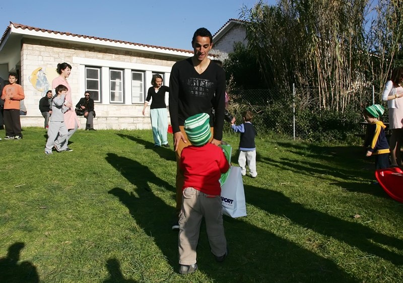 Παναθηναϊκός: Μοίρασε… αγάπη στο «Μητέρα» (photos)