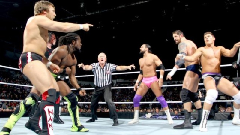 SmackDown: Νέα χρονιά με «brogue kick» (photos+videos)