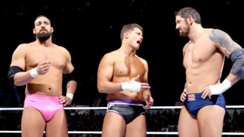 SmackDown: Νέα χρονιά με «brogue kick» (photos+videos)