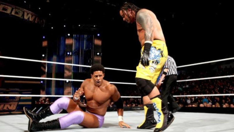 SmackDown: Νέα χρονιά με «brogue kick» (photos+videos)
