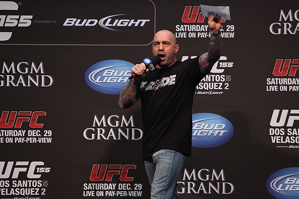 UFC 155: Όλοι στα κιλά τους (videos+photos)