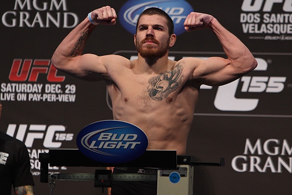 UFC 155: Όλοι στα κιλά τους (videos+photos)