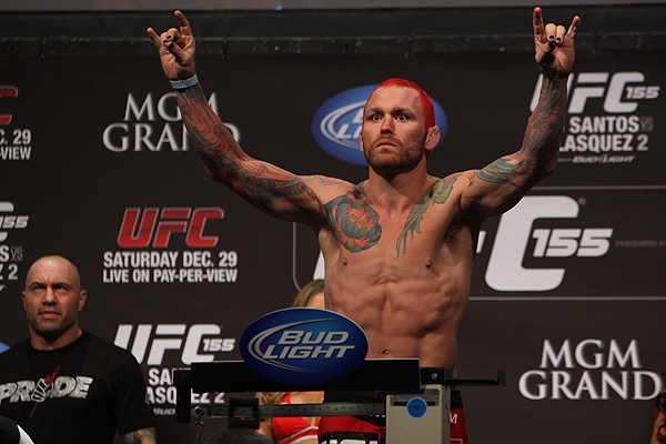 UFC 155: Όλοι στα κιλά τους (videos+photos)