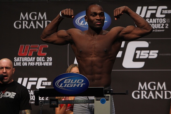 UFC 155: Όλοι στα κιλά τους (videos+photos)