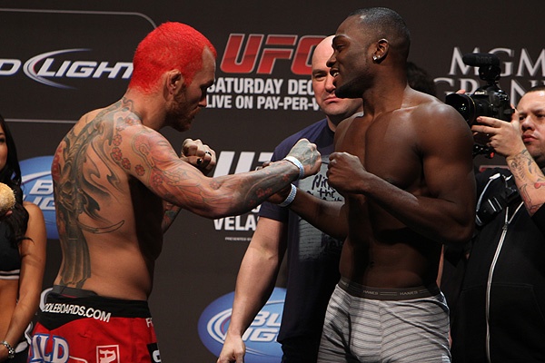 UFC 155: Όλοι στα κιλά τους (videos+photos)