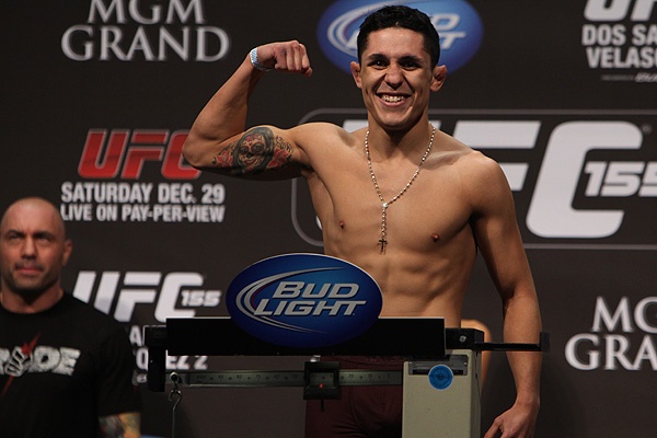 UFC 155: Όλοι στα κιλά τους (videos+photos)