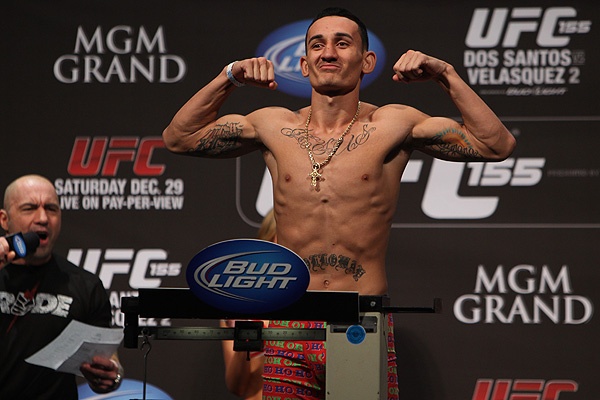UFC 155: Όλοι στα κιλά τους (videos+photos)