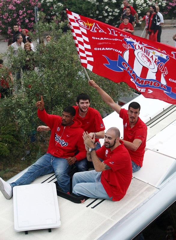 Ανασκόπηση 2012-Μπάσκετ-Ευρώπη: Τρέλανε την Ευρώπη ο Ολυμπιακός (photos)