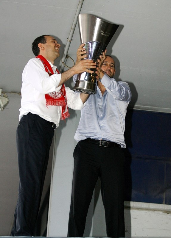 Ανασκόπηση 2012-Μπάσκετ-Ευρώπη: Τρέλανε την Ευρώπη ο Ολυμπιακός (photos)