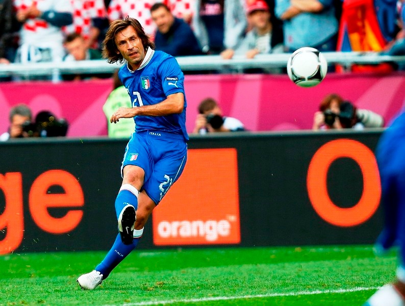 Ανασκόπηση 2012 - Ποδόσφαιρο: Ένα... μεγάλο Euro 2012 (photos+videos)