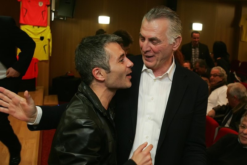 Βασάρας: Πλήθος κόσμου στην πρώτη μέρα του φιλανθρωπικού Bazaar (photos)