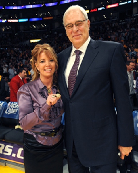 ΝΒΑ: Αρραβωνιάστηκε ο Φιλ Τζάκσον (photos)