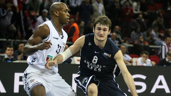 Κρίστοφερ στο Onsports: «Ο Ολυμπιακός δεν θα είναι... ευάλωτος!» (photos+videos)