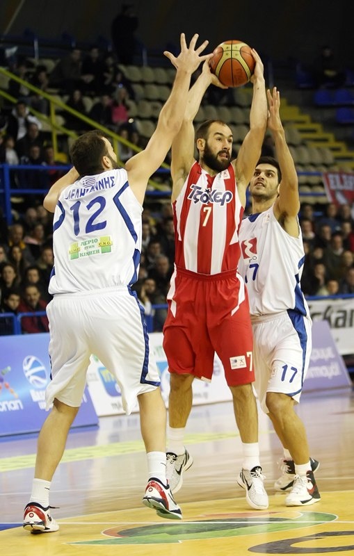 Πανελευσινιακός-Ολυμπιακός 76-94: «Έντεκα στα έντεκα» με σούπερ Πρίντεζη (photos)