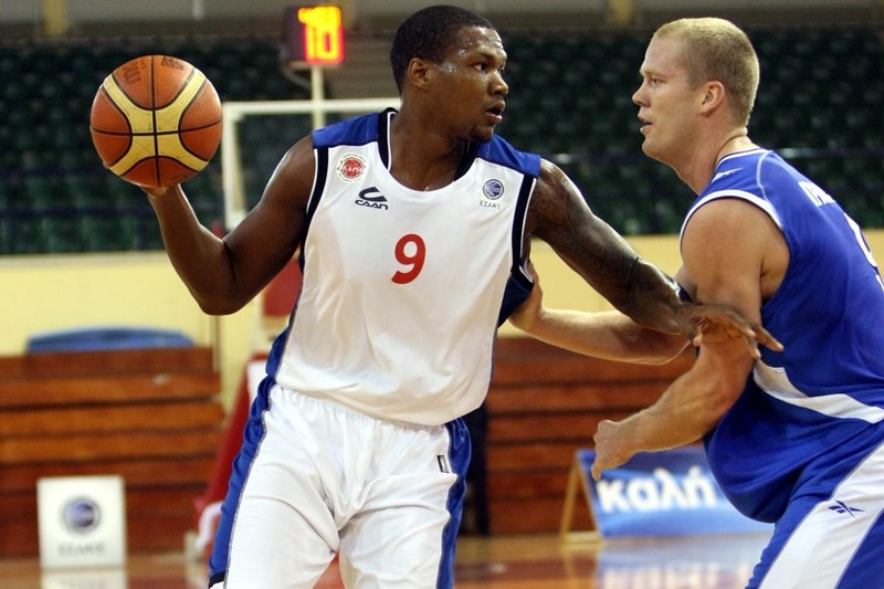 Τόμπσον στο Onsports: «Δυνατή μάχη με Σόφο, Λάσμε και Γκιστ!» (photos+videos)