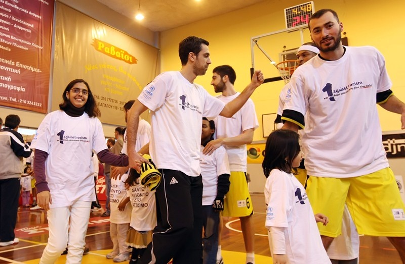 Ηλυσιακός: Ηχηρό μήνυμα κατά του ρατσισμού (photos)