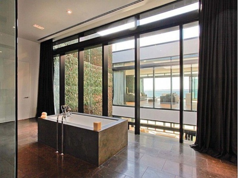 ΗΠΑ: Τα φτωχόσπιτα των αθλητών (videos+photos)